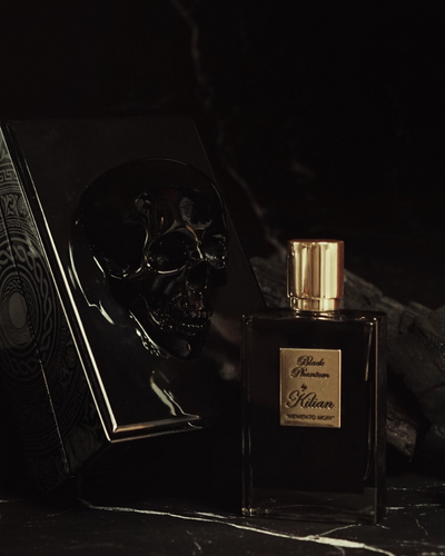 Black Phantom “Memento Mori” With Coffret